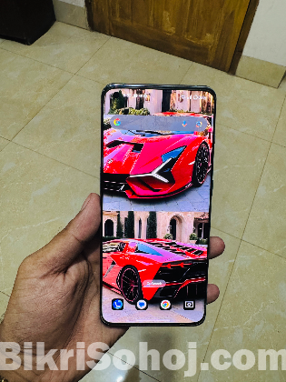 One plus 10 pro 12/256gb